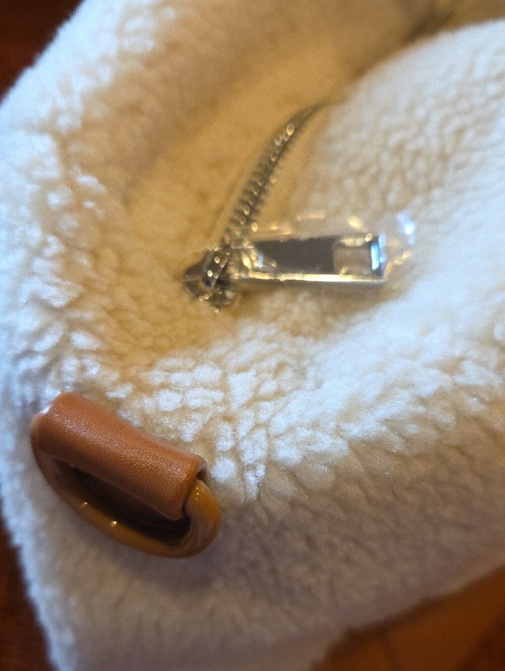 TOMS Cream Sherpa & Tan Duffel Bag - Picture 3 of 9